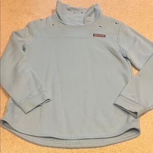 Vineyard vines